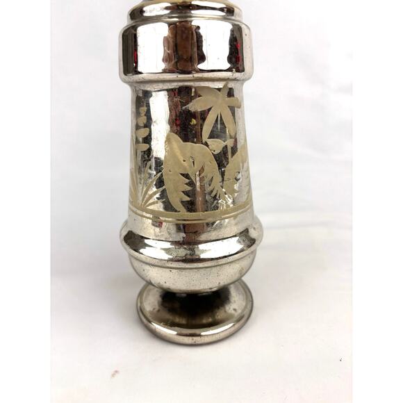 Victorian Antique Silver Mercury Glass Vase Floral Pattern Hand Blown 9” - Picture 3 of 11